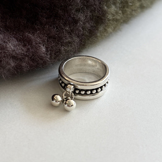 Vintage Silver Ball Ring