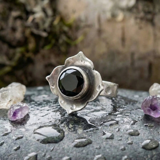 Vintage Silver Onyx Ring