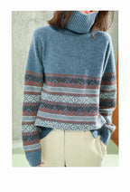 Sweter w ponadczasowym stylu vintage