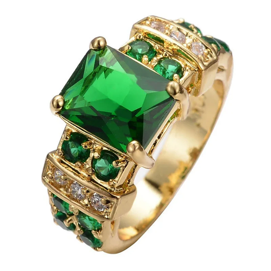 Vintage Green Crystal And Gold Ring