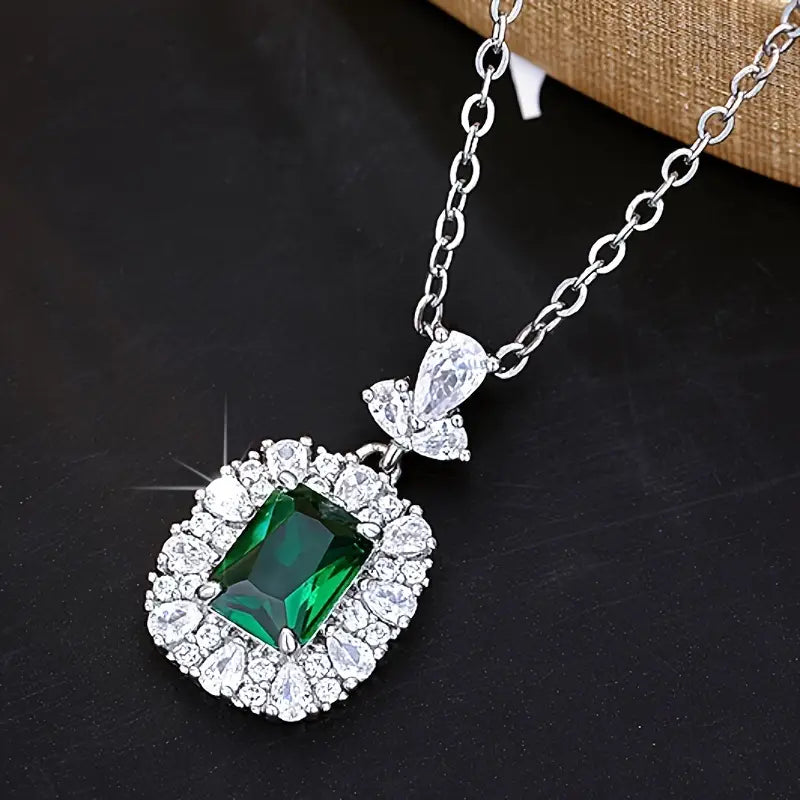Elegant Brenswyn Pendant Necklace