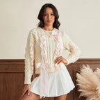 Wdzięcznie zaprojektowany Sweter