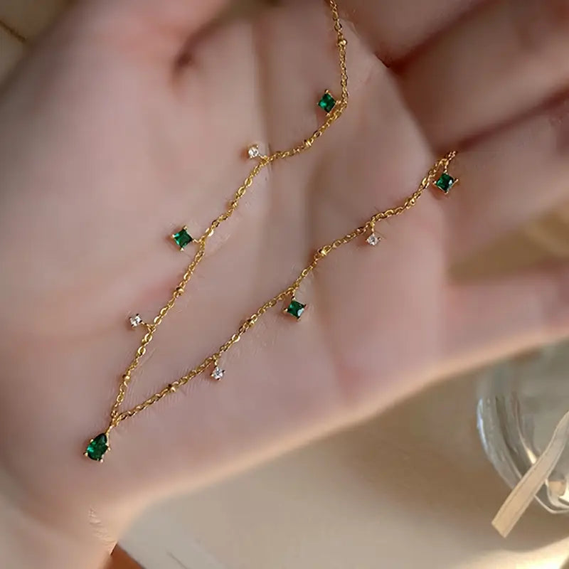 Corinne Delaire Necklace | Gold