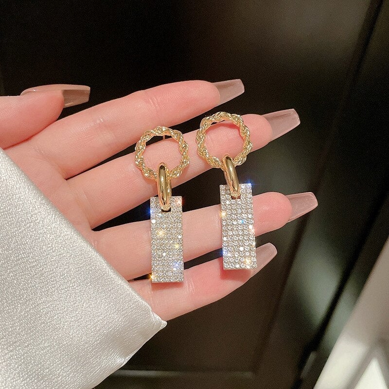 Luxurious Zirconia Earrings In Sterling Silver And Rhinestone Encrusted Baths