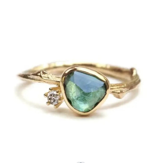 Vintage Aquamarine Stone Ring